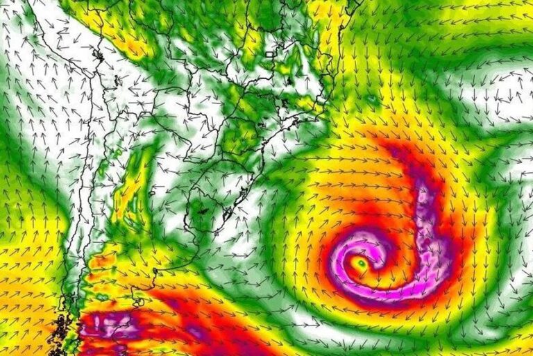 ALERTA: GRANDE CICLONE SE FORMARÁ E PROVOCARÁ IMPACTOS NO BRASIL