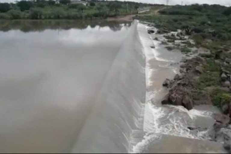 APÓS CHUVAS EM TODA PARAÍBA, AÇUDES COMEÇAM A SANGRAR, MAS 21 RESERVATÓRIOS PERMANECEM EM SITUAÇÃO CRÍTICA