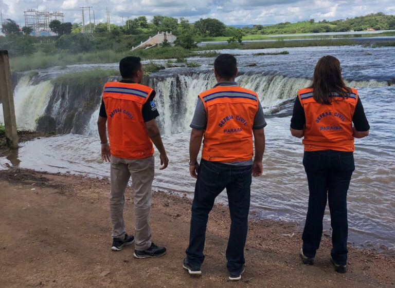 NA PARAÍBA, DEFESA CIVIL REALIZA INSPEÇÃO EM MUNICÍPIOS ATINGIDOS PELAS CHUVAS